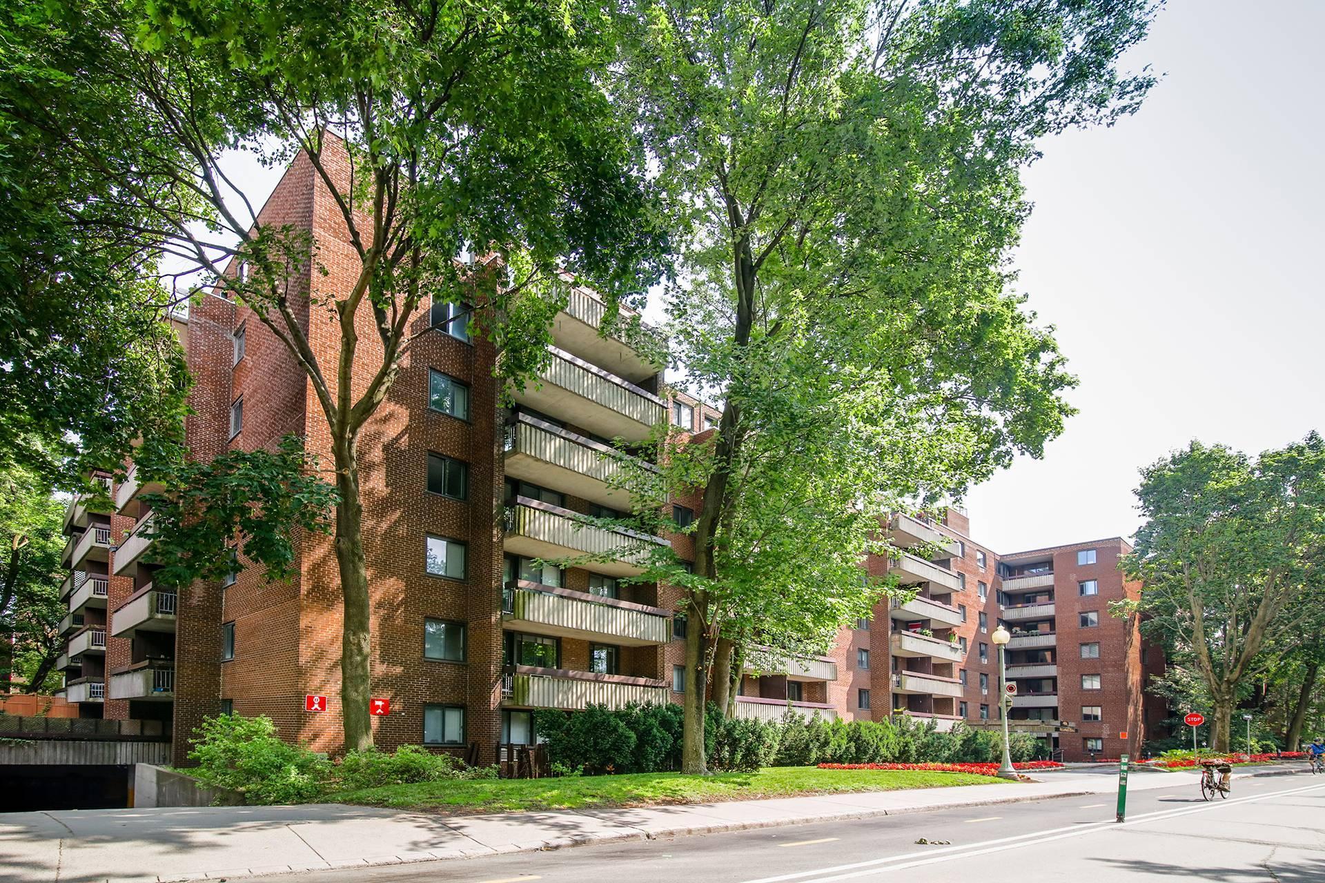 









4800


Boul. De Maisonneuve O.

, 604,
Westmount,




QC
H3Z1M1

