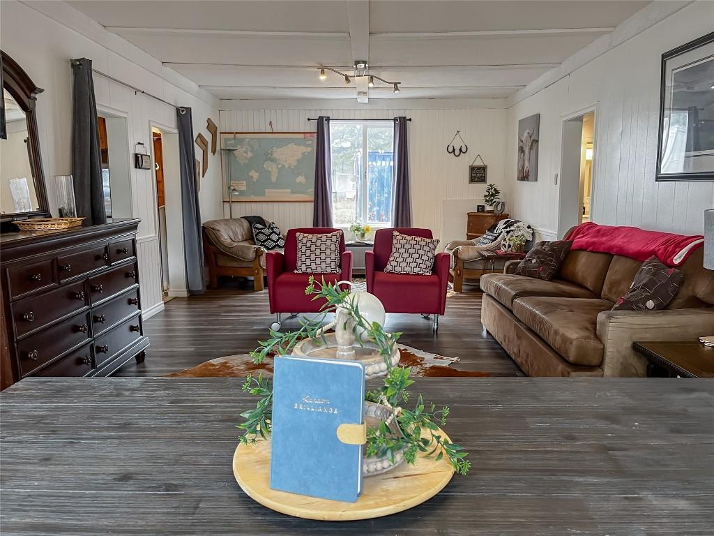 









5844


Highway 33

,
Beaverdell,




BC
V0H 1Y0

