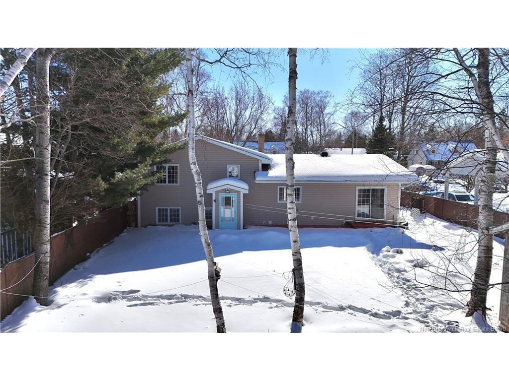 









960


MSGR Godin

,
Bathurst,




NB
E2A 4E6

