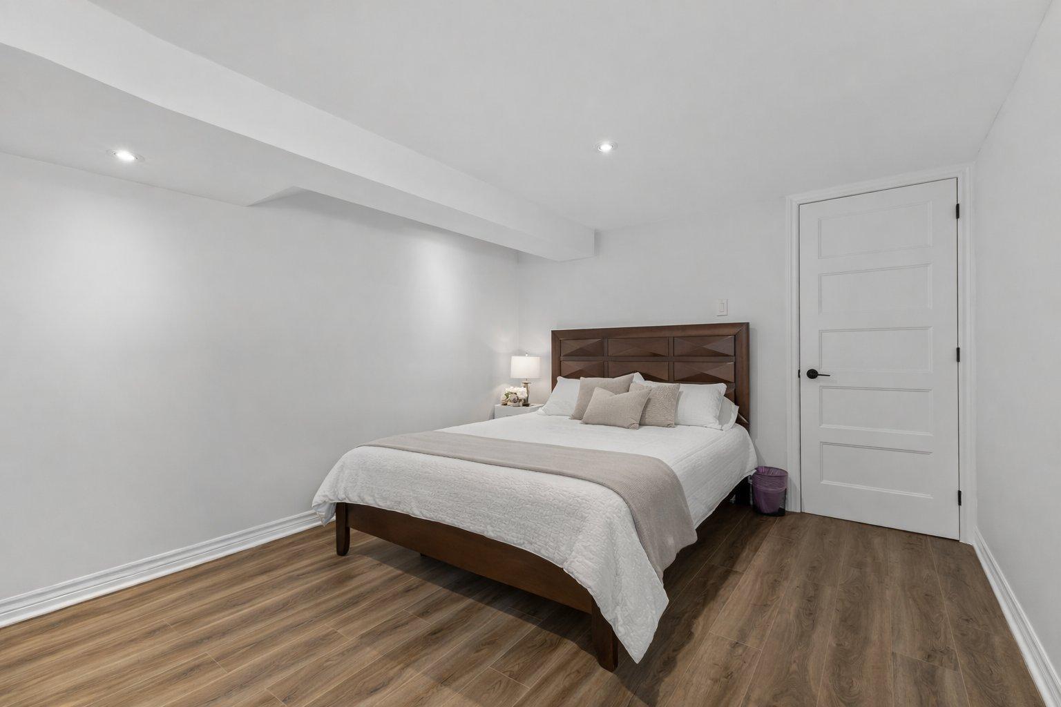 









848


Rue Gilles

,
Laval (Fabreville),




QC
H7P4E8

