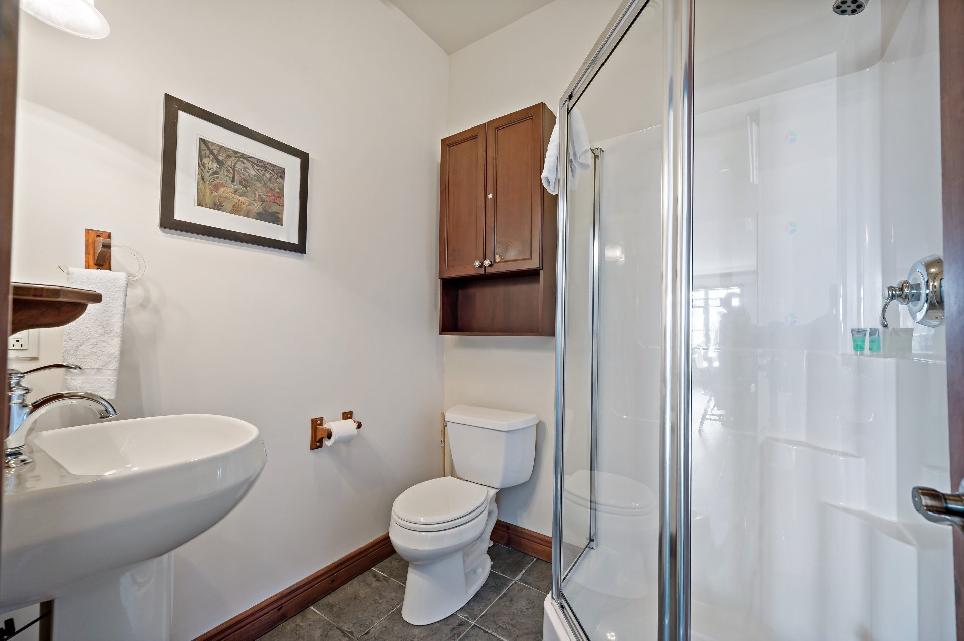 









305


Rue du Mont-Plaisant

, 5,
Mont-Tremblant,




QC
J8E1L2

