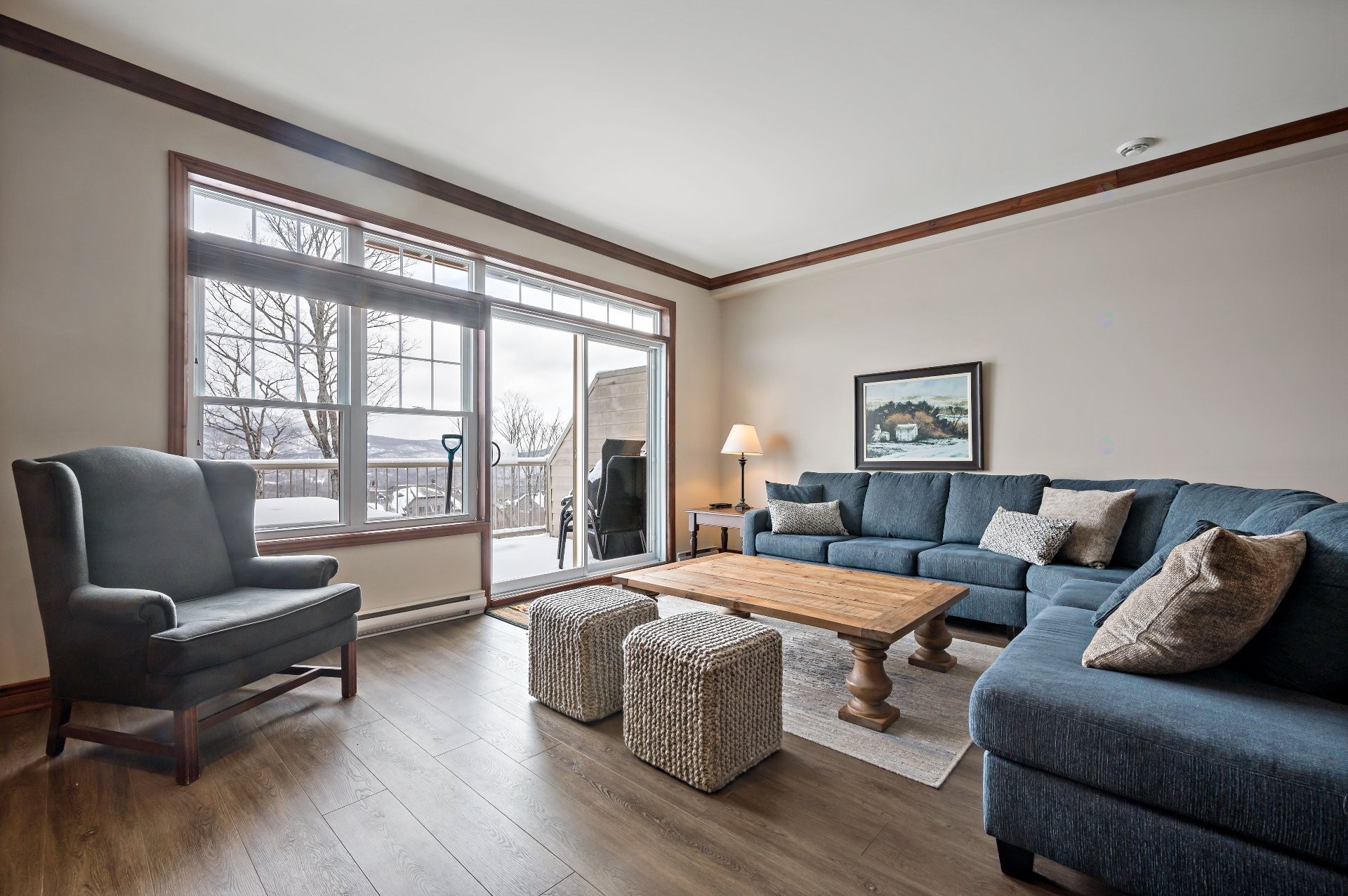 









305


Rue du Mont-Plaisant

, 5,
Mont-Tremblant,




QC
J8E1L2

