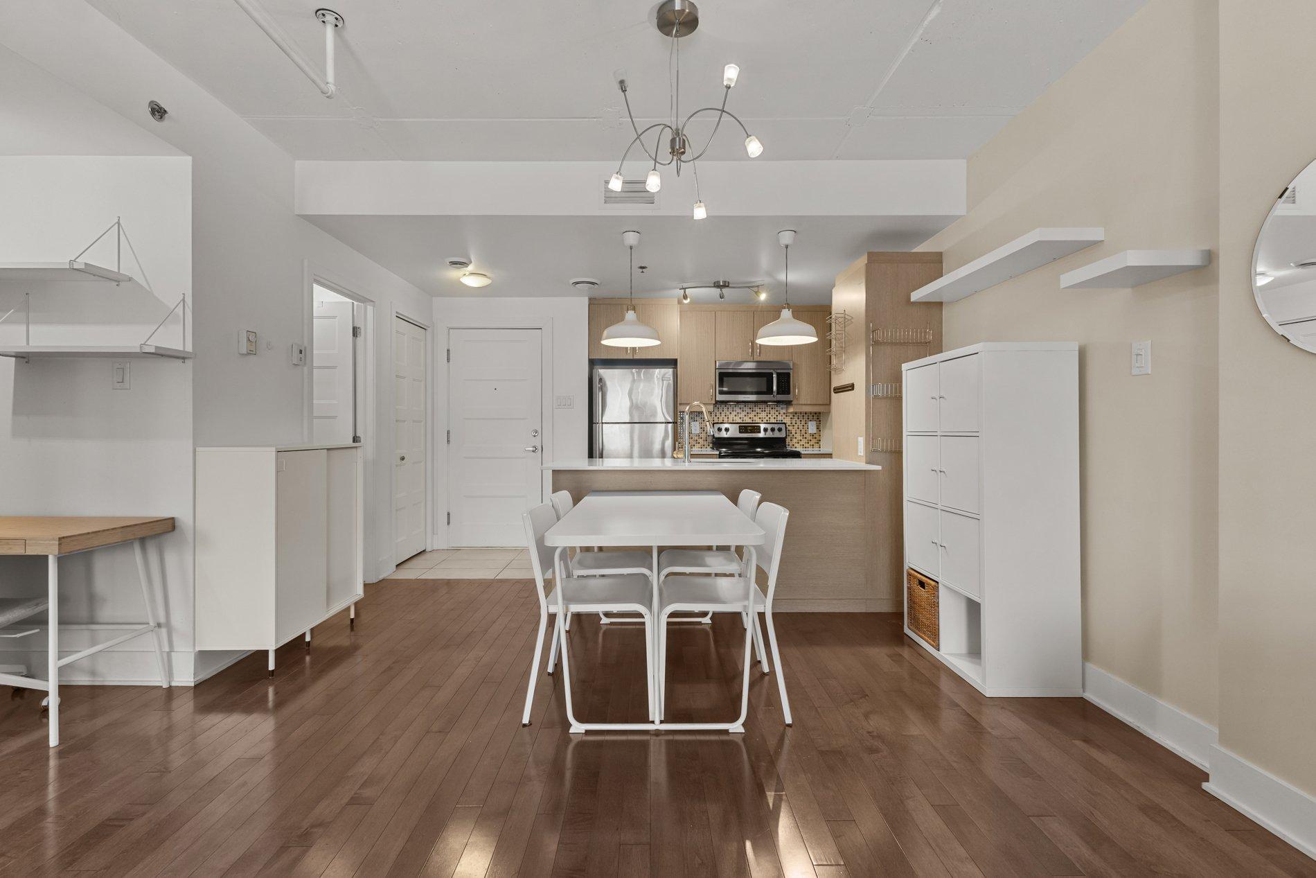 









2229


Rue Ste-Catherine E.

, 203,
Montréal (Ville-Marie),




QC
H2K0B8

