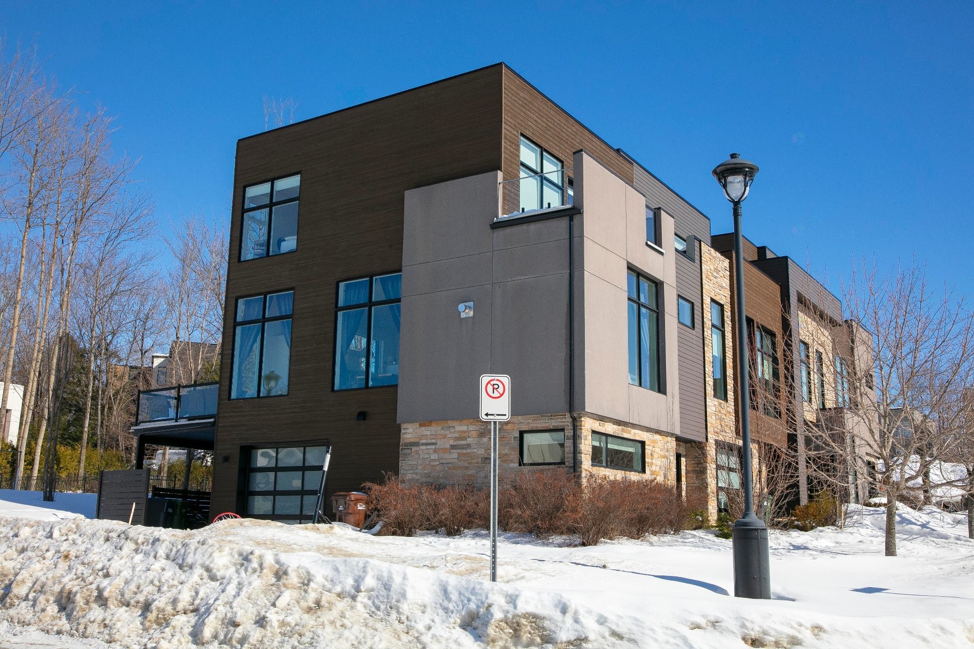 









831


Rue Chancellor

,
Sherbrooke (Les Nations),




QC
J1L0G2

