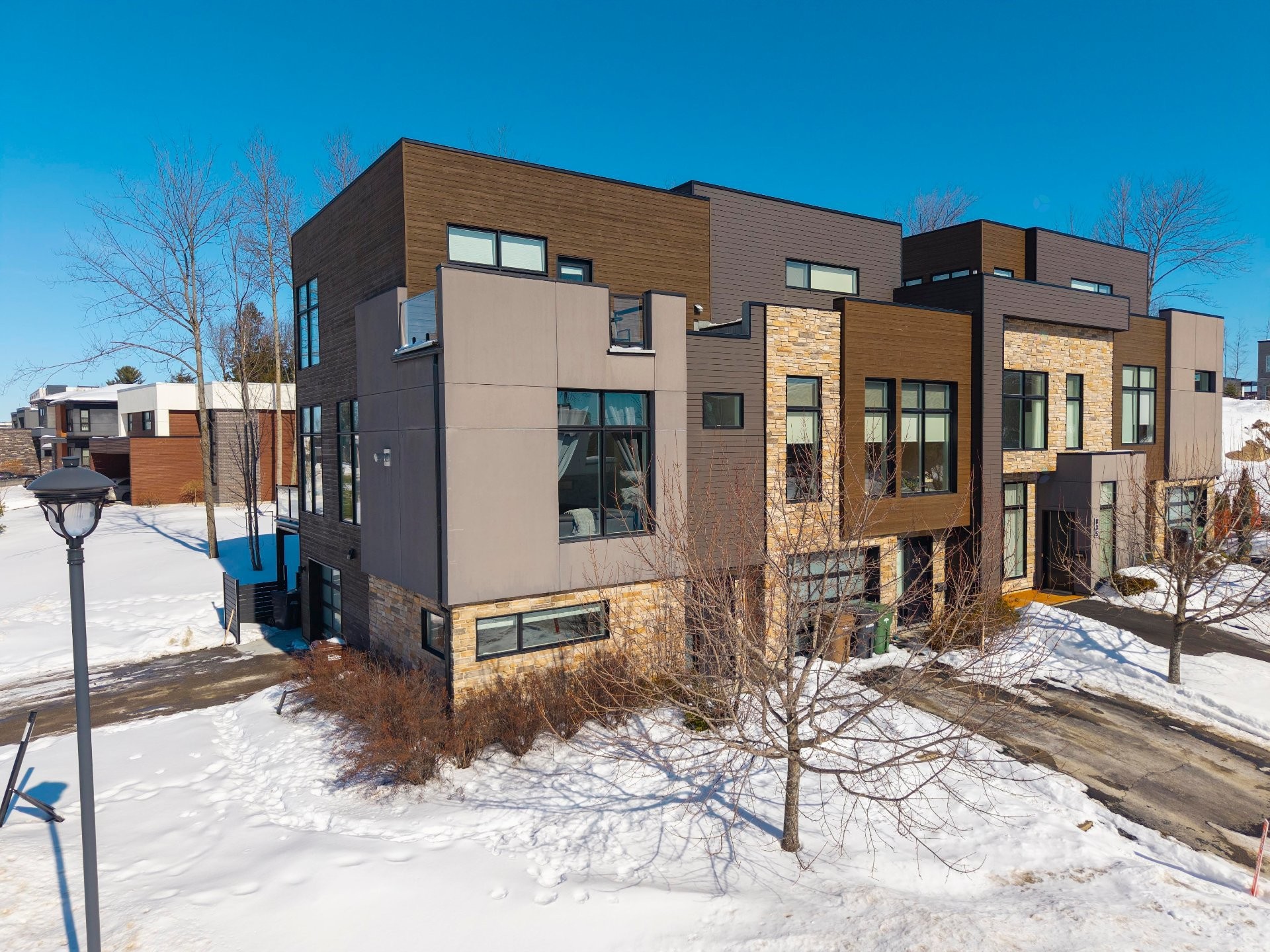 









831


Rue Chancellor

,
Sherbrooke (Les Nations),




QC
J1L0G2

