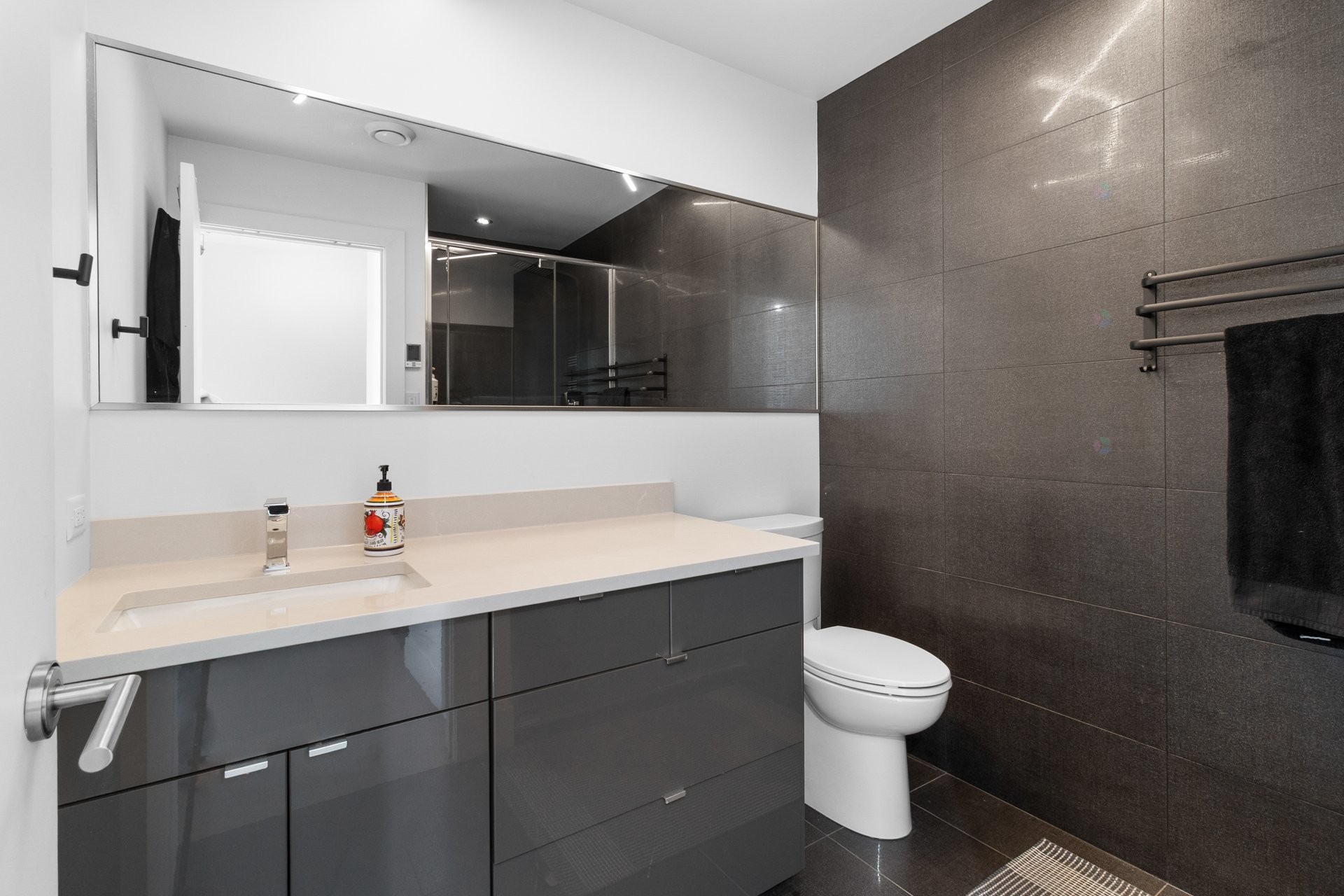 









831


Rue Chancellor

,
Sherbrooke (Les Nations),




QC
J1L0G2

