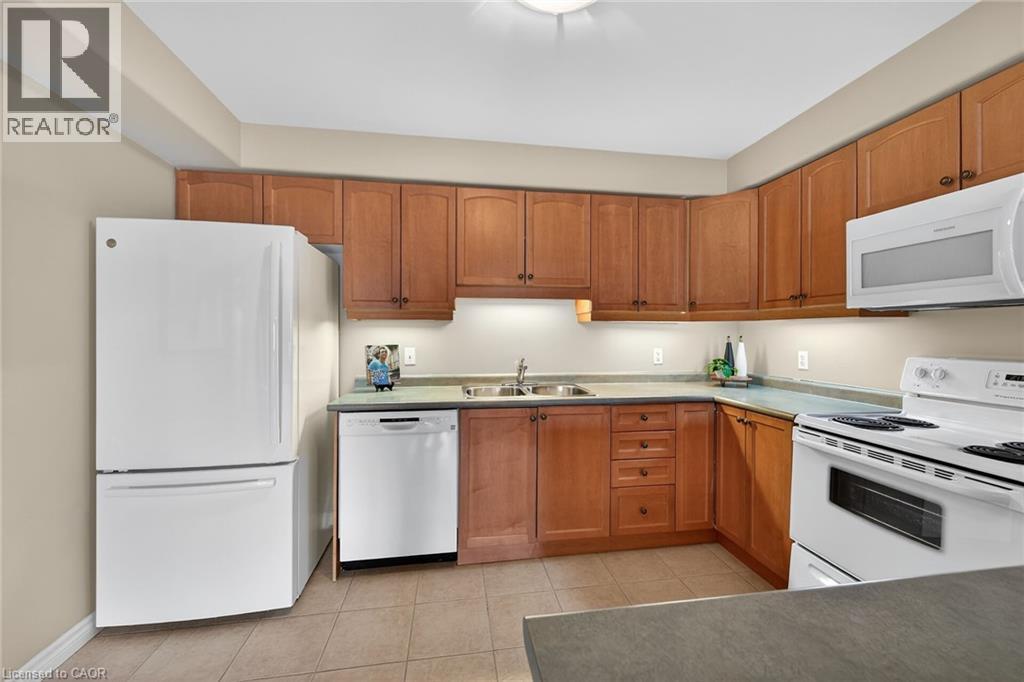 












908 MOHAWK Road E Unit# 308

,
Hamilton,




Ontario
L8T2R8

