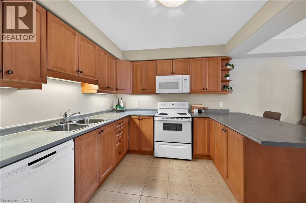












908 MOHAWK Road E Unit# 308

,
Hamilton,




Ontario
L8T2R8

