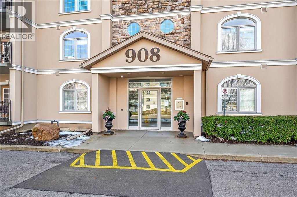 












908 MOHAWK Road E Unit# 308

,
Hamilton,




Ontario
L8T2R8

