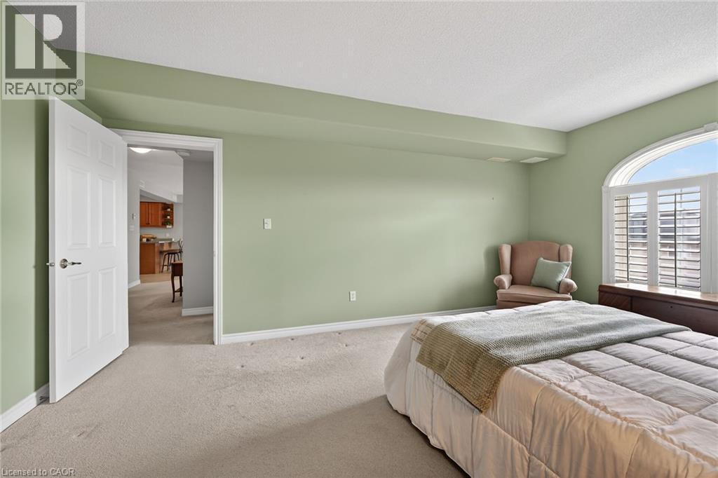












908 MOHAWK Road E Unit# 308

,
Hamilton,




Ontario
L8T2R8

