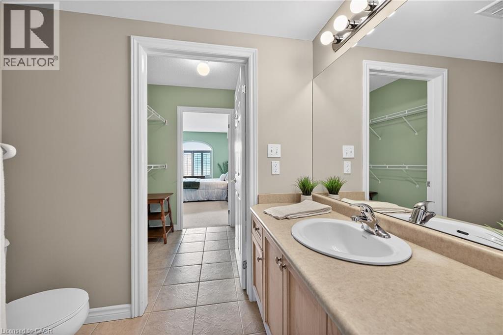 












908 MOHAWK Road E Unit# 308

,
Hamilton,




Ontario
L8T2R8

