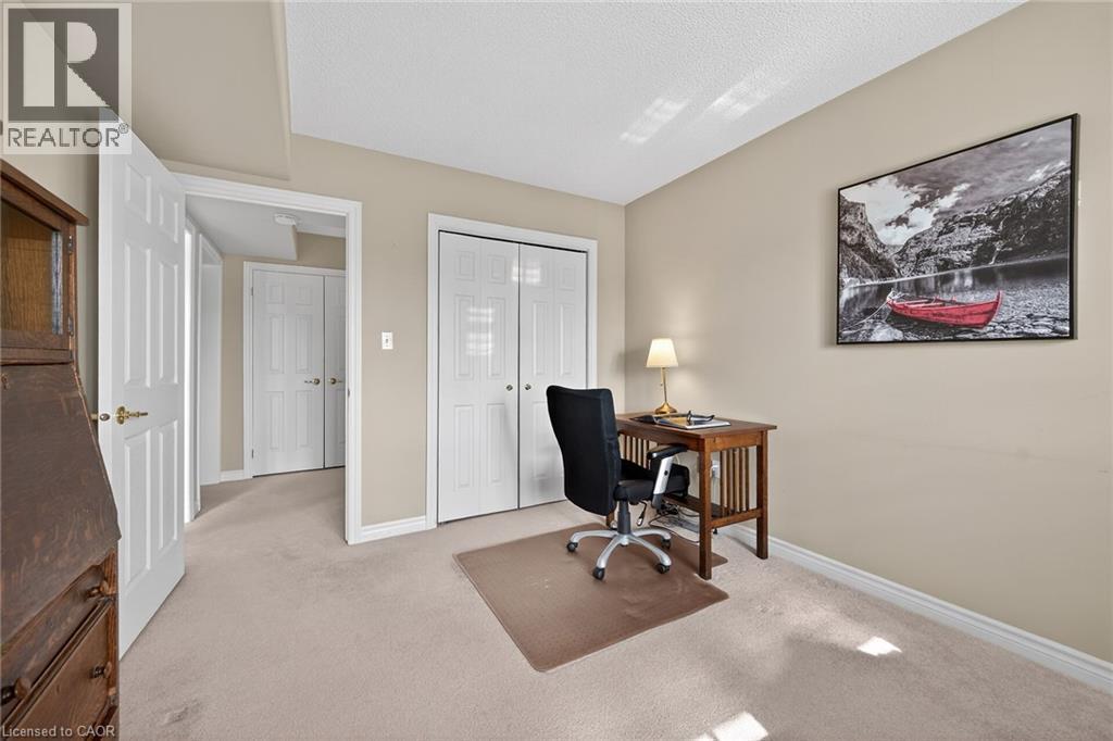 












908 MOHAWK Road E Unit# 308

,
Hamilton,




Ontario
L8T2R8

