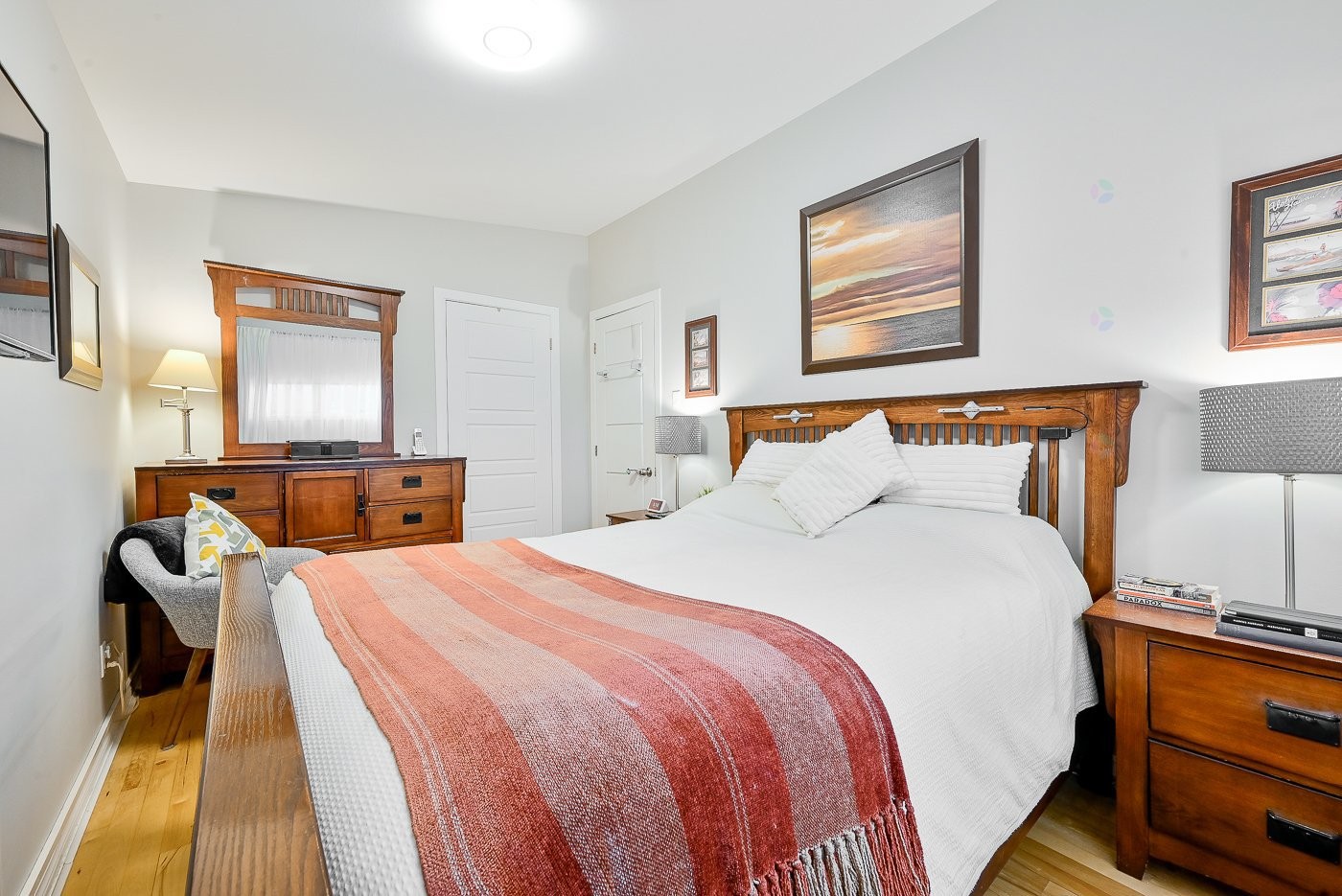 









111


Rue Jubilee

,
Longueuil (Greenfield Park),




QC
J4V3A7

