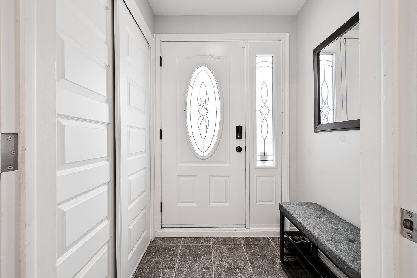 









111


Rue Jubilee

,
Longueuil (Greenfield Park),




QC
J4V3A7

