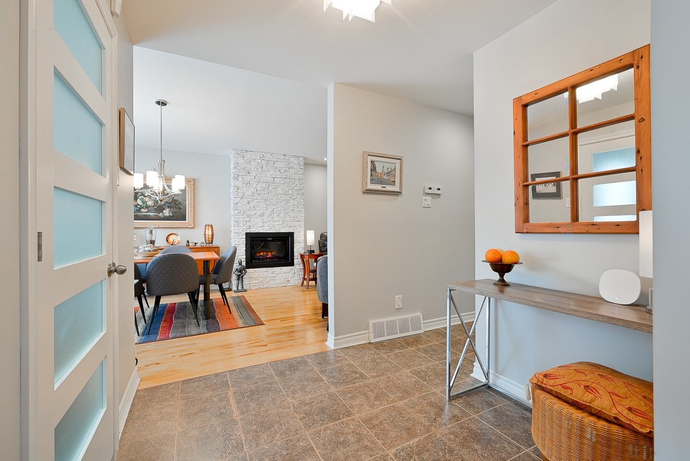 









111


Rue Jubilee

,
Longueuil (Greenfield Park),




QC
J4V3A7

