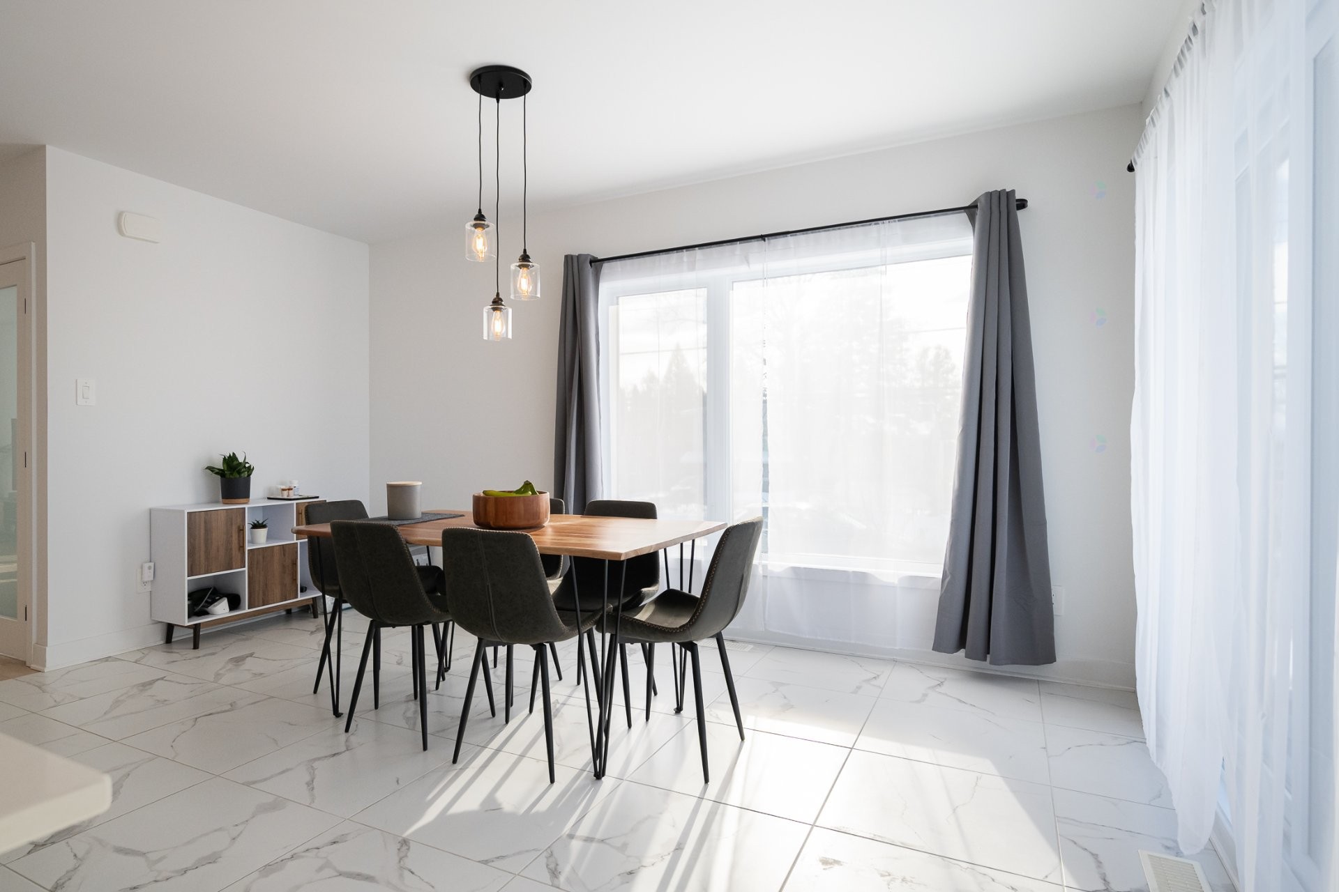 









13359Z


Boul. Gouin O.

,
Montréal (Pierrefonds-Roxboro),




QC
H8Z1X5

