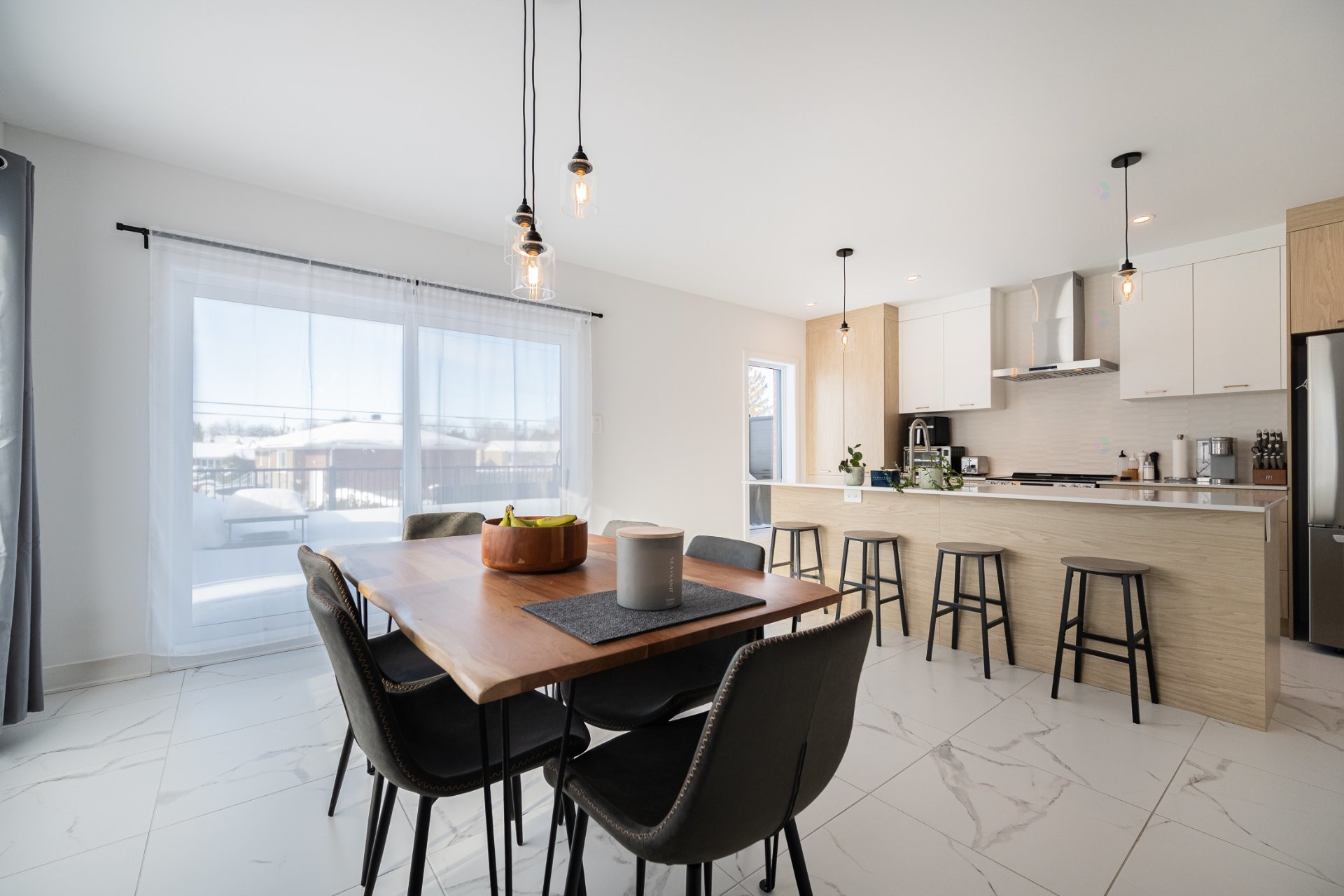 









13359Z


Boul. Gouin O.

,
Montréal (Pierrefonds-Roxboro),




QC
H8Z1X5

