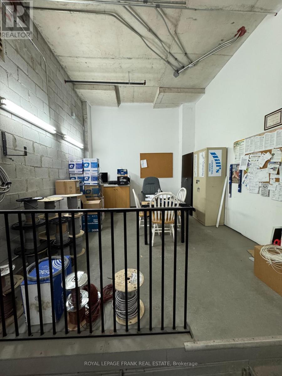 












STORAGE UNIT (B1) - 701 ROSSLAND ROAD E

,
Whitby (Pringle Creek),




Ontario
L1N8Y9

