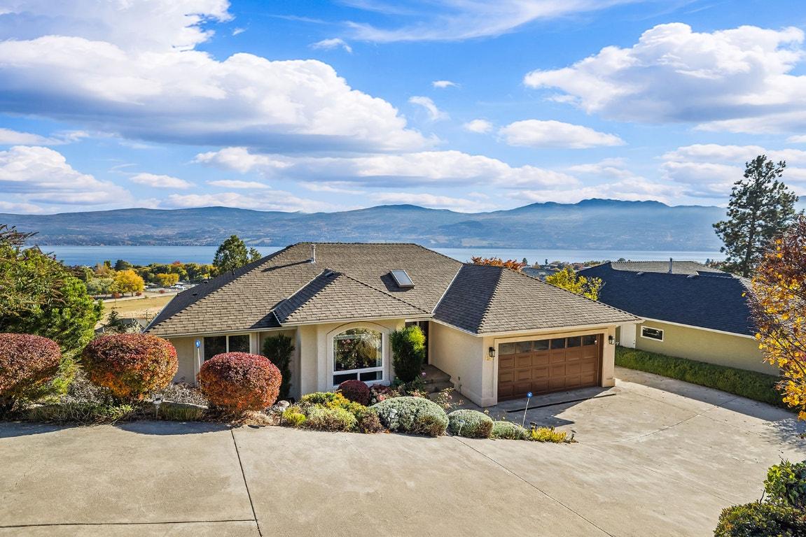 









3576


Apple Way

Boulevard,
West Kelowna,




BC
V4T 1Y7

