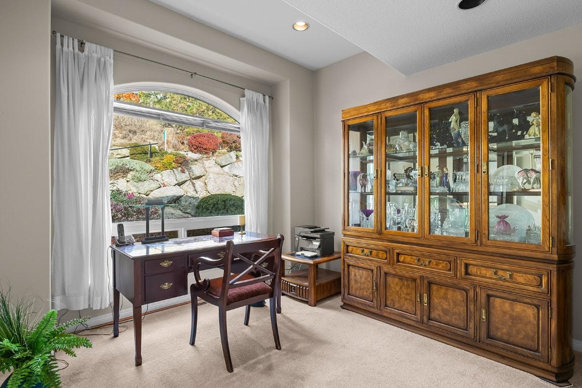 









3576


Apple Way

Boulevard,
West Kelowna,




BC
V4T 1Y7

