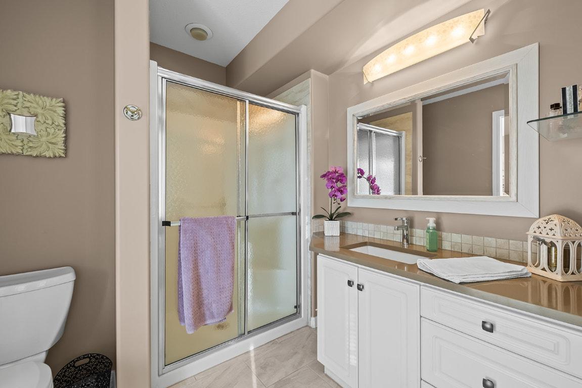 









3576


Apple Way

Boulevard,
West Kelowna,




BC
V4T 1Y7

