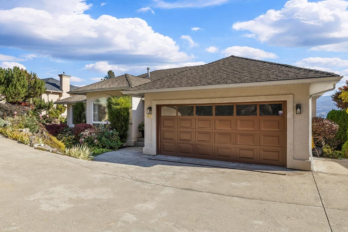 









3576


Apple Way

Boulevard,
West Kelowna,




BC
V4T 1Y7

