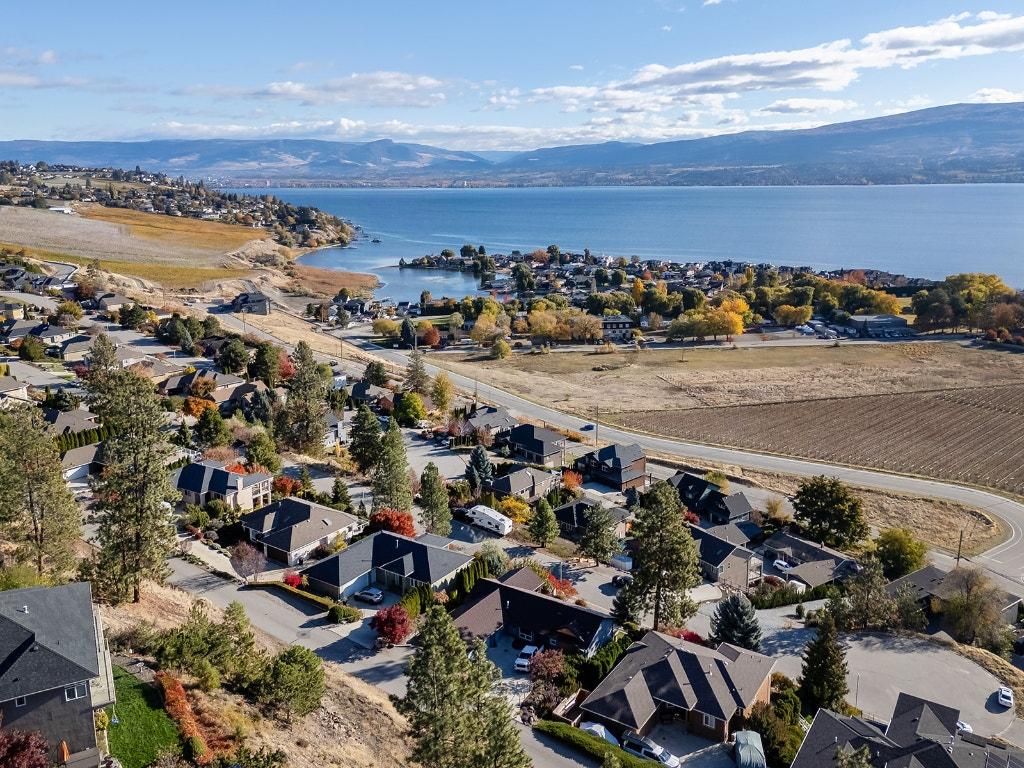 









3576


Apple Way

Boulevard,
West Kelowna,




BC
V4T 1Y7

