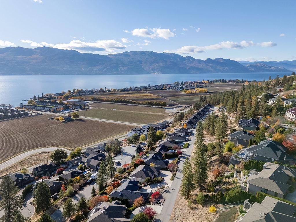 









3576


Apple Way

Boulevard,
West Kelowna,




BC
V4T 1Y7

