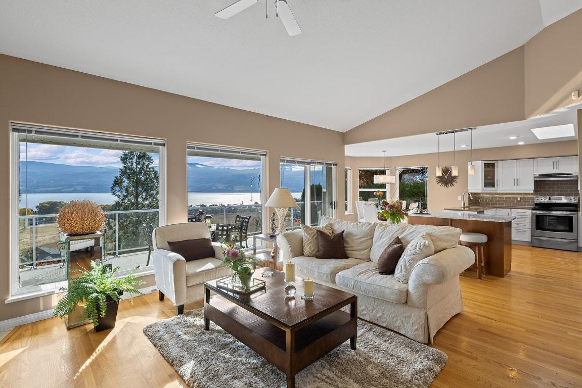 









3576


Apple Way

Boulevard,
West Kelowna,




BC
V4T 1Y7

