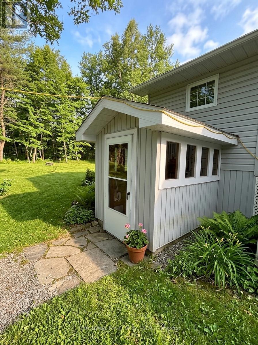 












1041 WELCH ROAD

,
Minden Hills,




Ontario
K0M2K0

