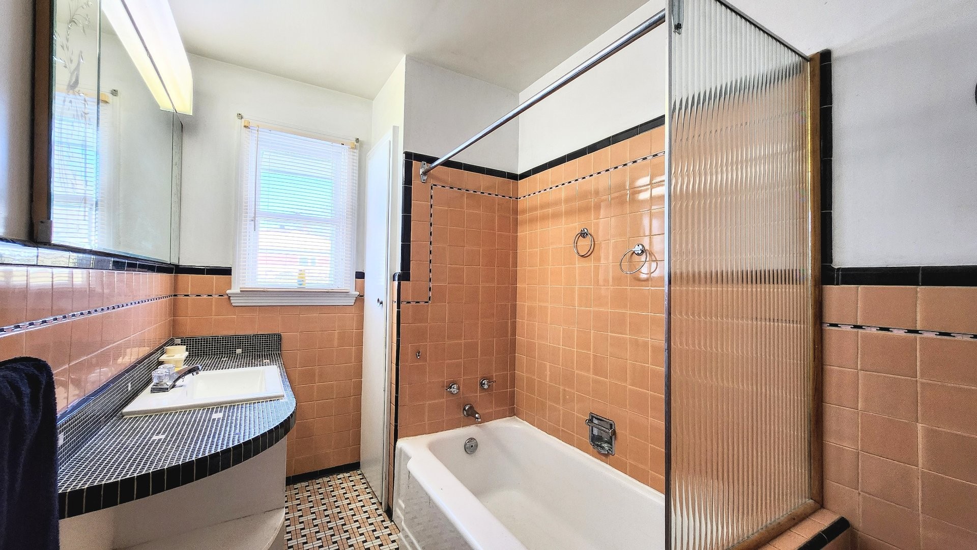 









4303


Boul. des Hêtres

,
Shawinigan,




QC
G9N4V5

