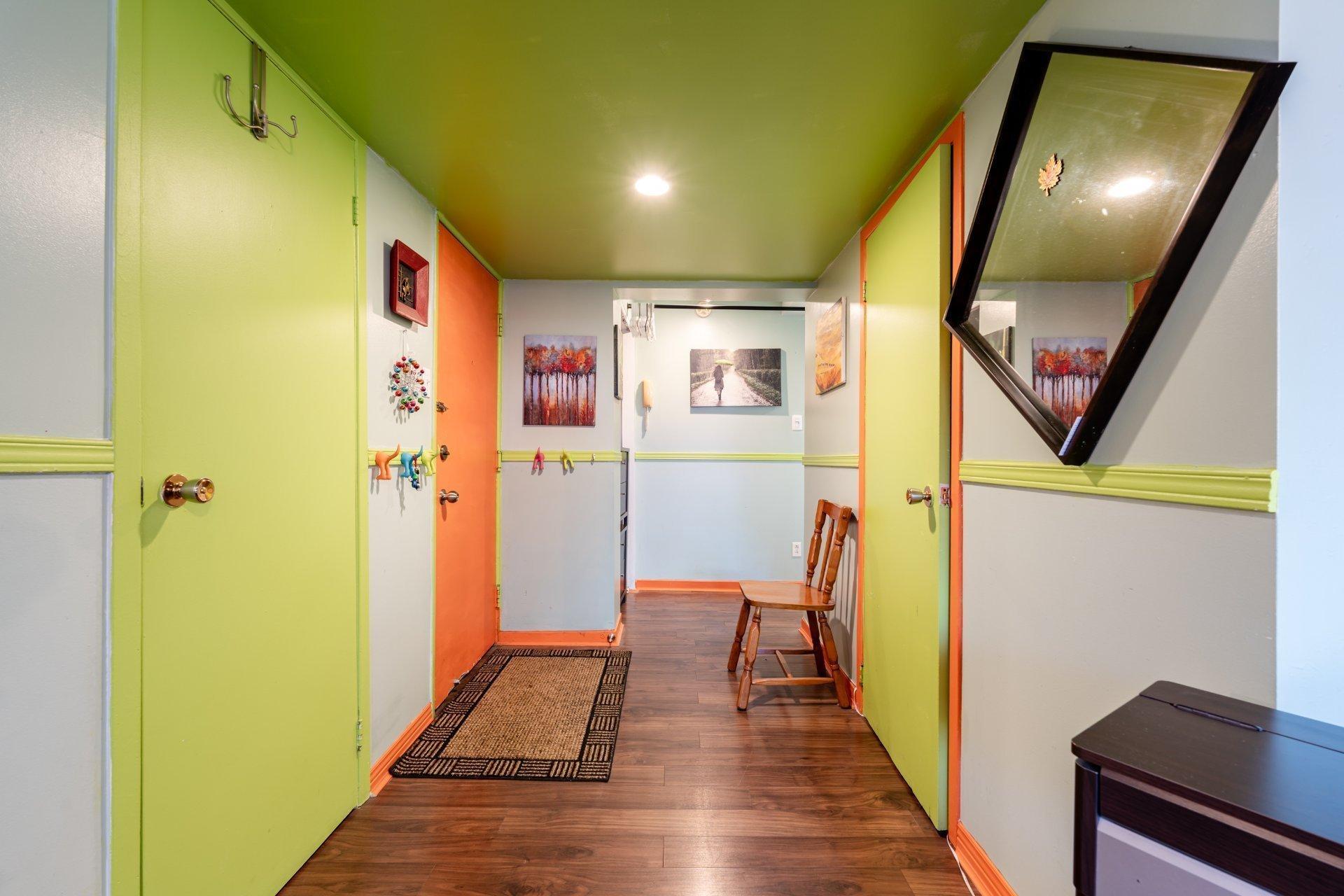 









9267


Boul. LaSalle

, 9,
Montréal (LaSalle),




QC
H8R2M6

