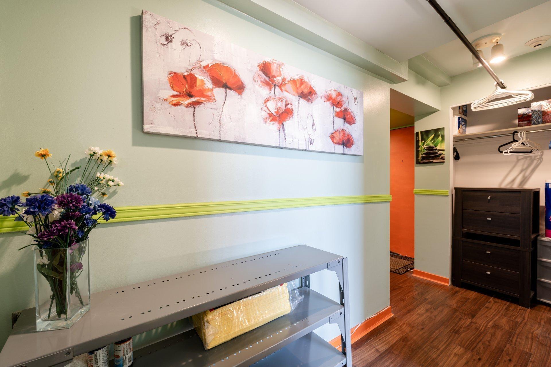 









9267


Boul. LaSalle

, 9,
Montréal (LaSalle),




QC
H8R2M6

