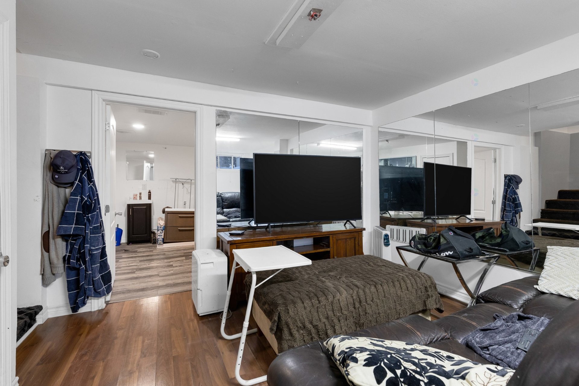 









1527Z


Boul. de la Grande-Allée

,
Boisbriand,




QC
J7G2T6

