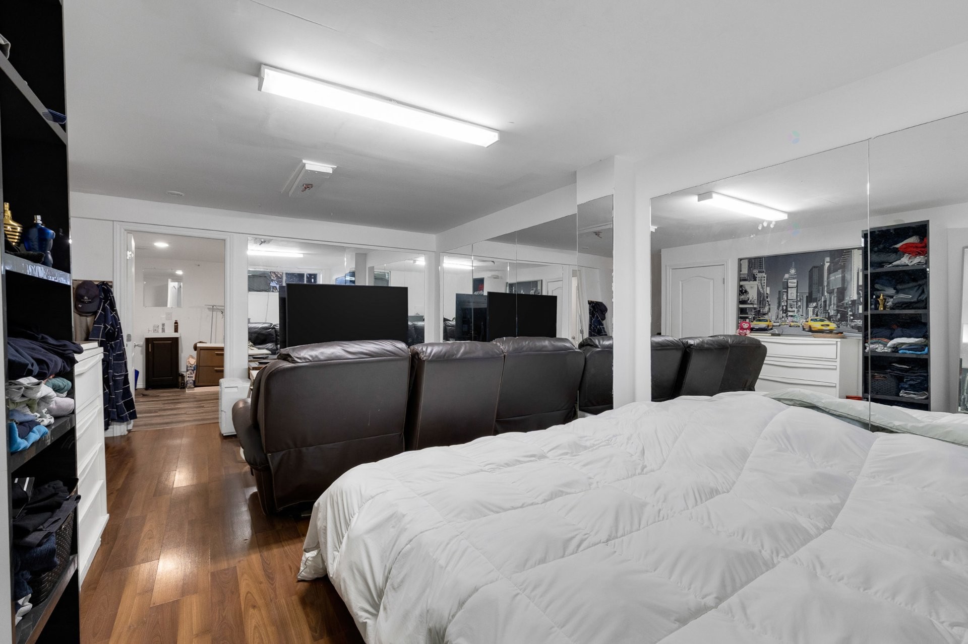 









1527Z


Boul. de la Grande-Allée

,
Boisbriand,




QC
J7G2T6

