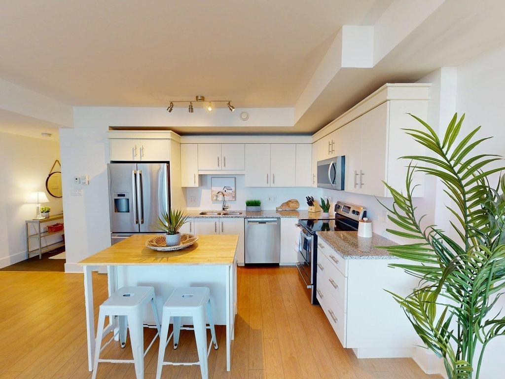 












504 15 Kings Wharf Place

,
Dartmouth,




NS
B2Y 0C2

