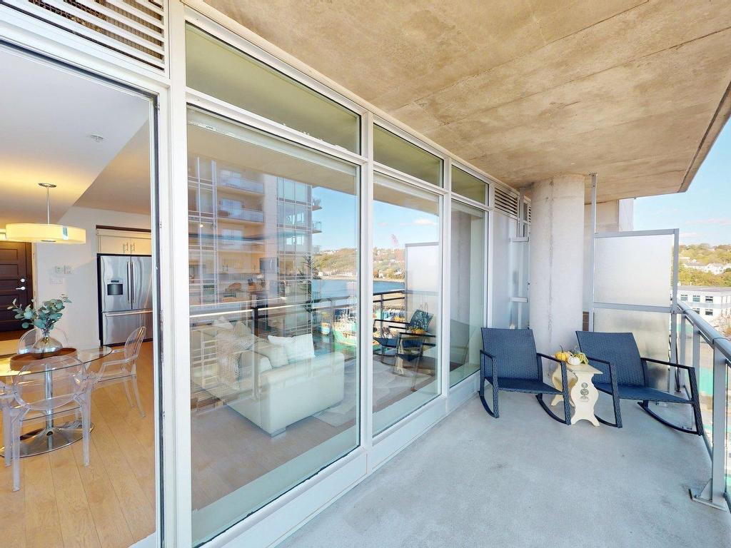 












504 15 Kings Wharf Place

,
Dartmouth,




NS
B2Y 0C2

