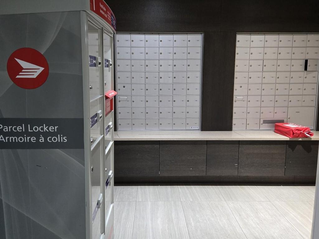 












504 15 Kings Wharf Place

,
Dartmouth,




NS
B2Y 0C2

