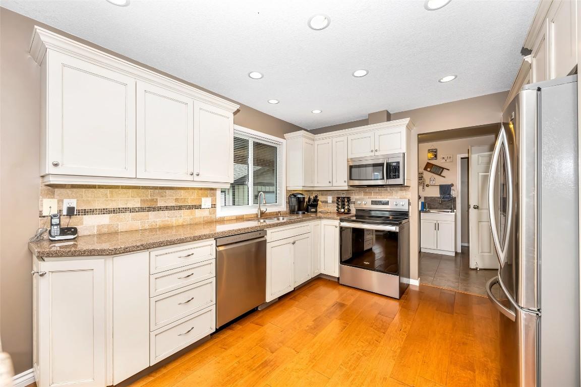 









6463


Blue Jay

Road,
Vernon,




BC
V1H 1W5

