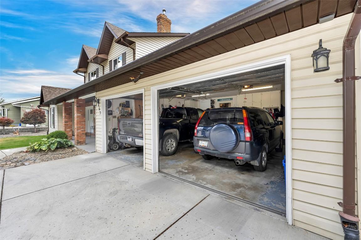 









6463


Blue Jay

Road,
Vernon,




BC
V1H 1W5

