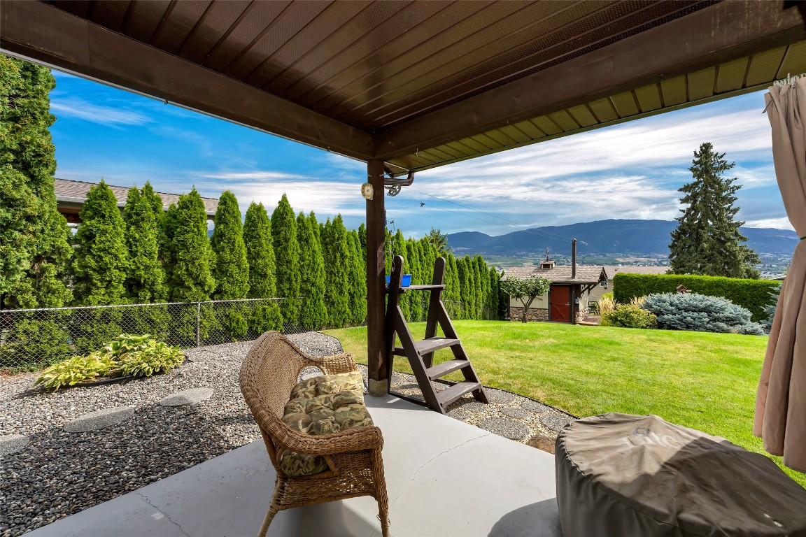 









6463


Blue Jay

Road,
Vernon,




BC
V1H 1W5

