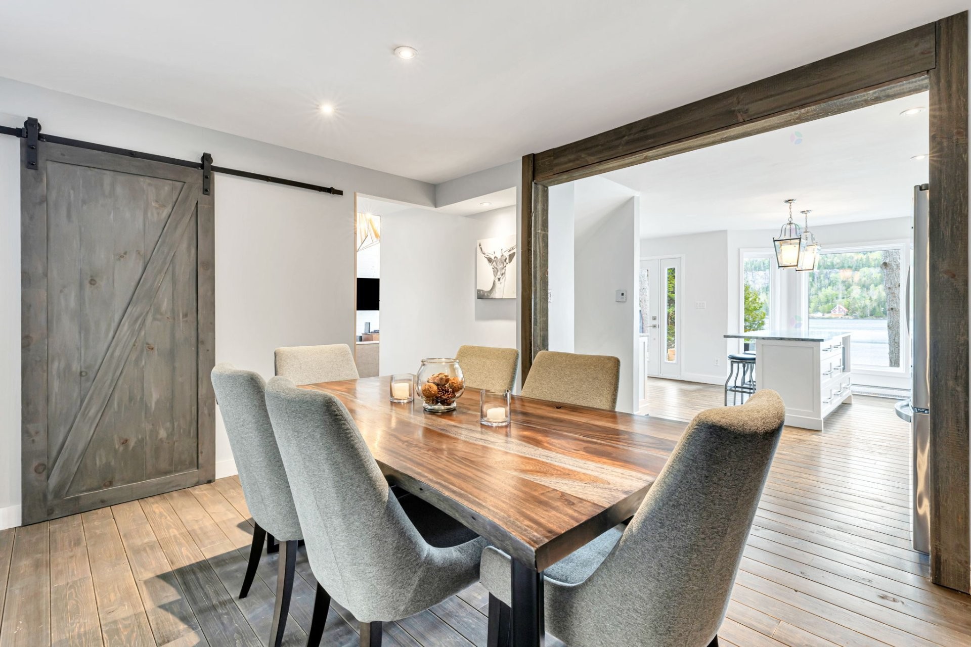 









2020


Ch. du Lac-Ste-Rose N.

,
Mandeville,




QC
J0K1L0

