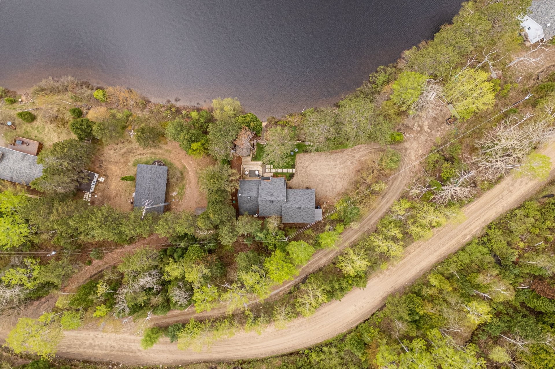 









2020


Ch. du Lac-Ste-Rose N.

,
Mandeville,




QC
J0K1L0


