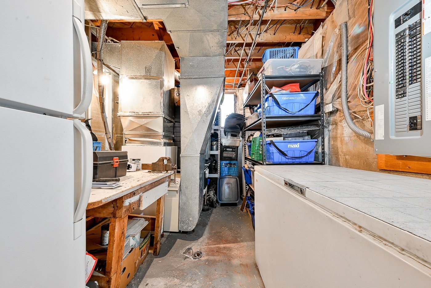 









208


Ch. St-Charles

,
Longueuil (Greenfield Park),




QC
J4V2K5

