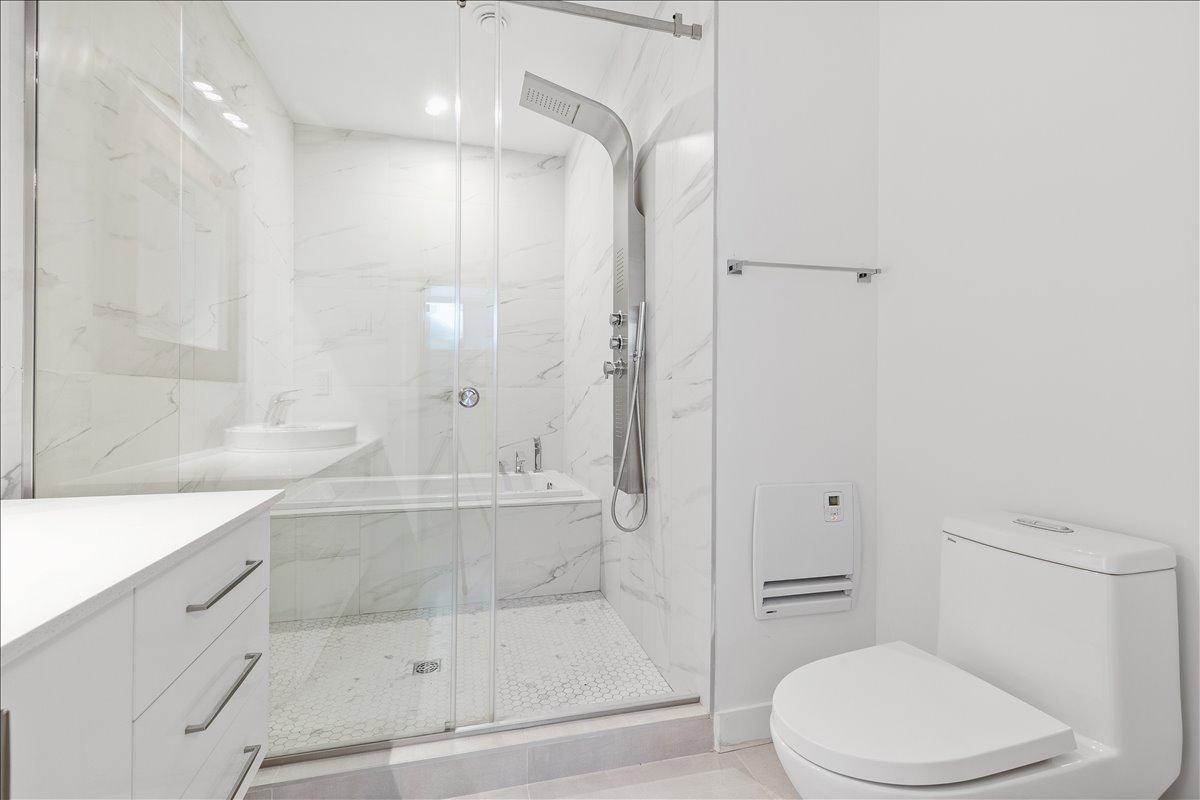 









1618

 - 1620


Rue Dézéry

, 101,
Montréal (Mercier/Hochelaga-Maisonneuve),




QC
H1W2R7

