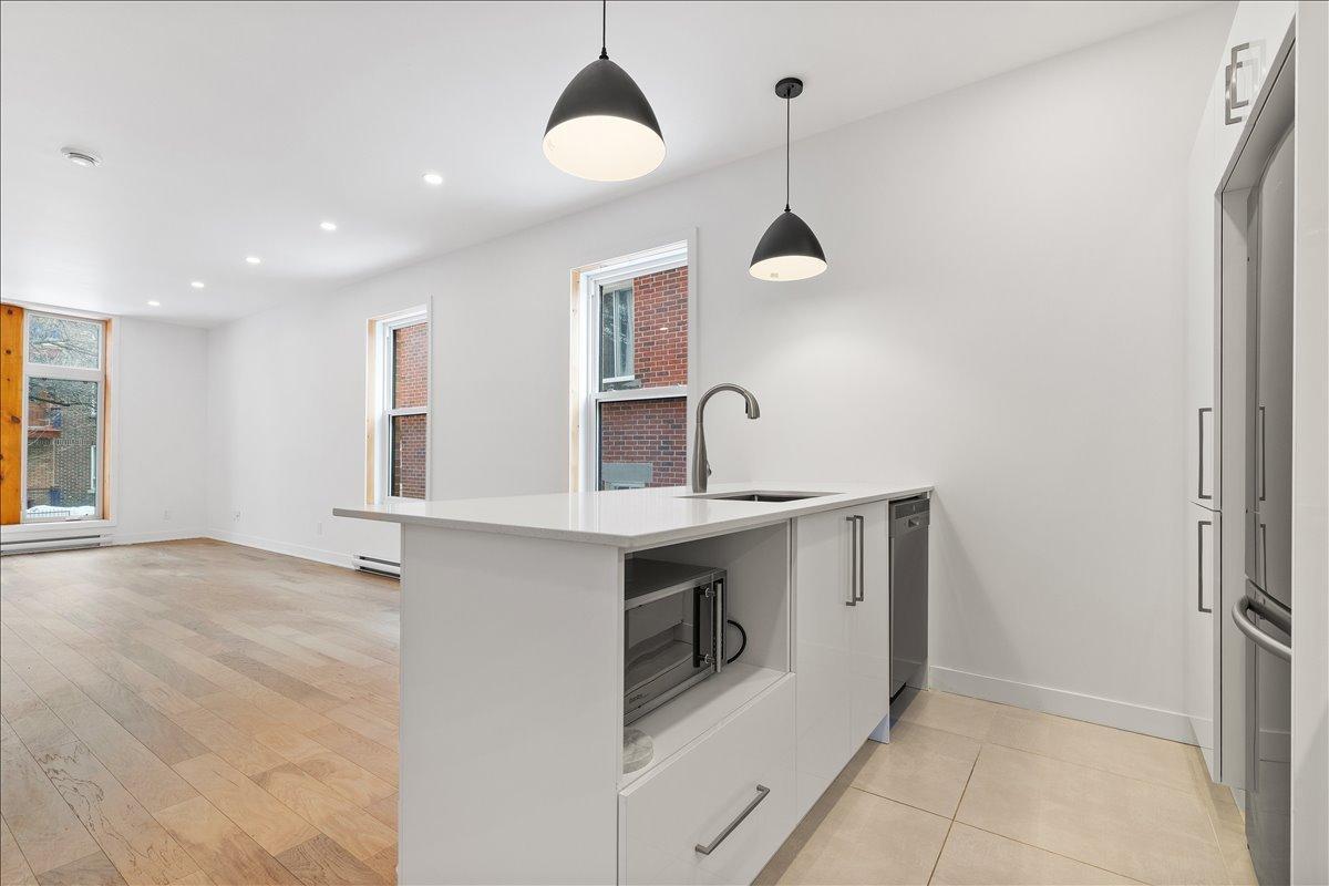 









1618

 - 1620


Rue Dézéry

, 101,
Montréal (Mercier/Hochelaga-Maisonneuve),




QC
H1W2R7

