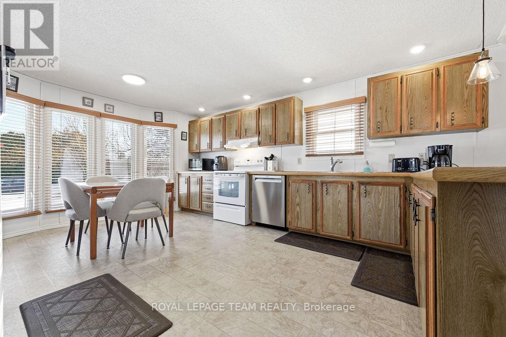 












46 SUNSET LANE

,
Horton,




Ontario
K7V0A5

