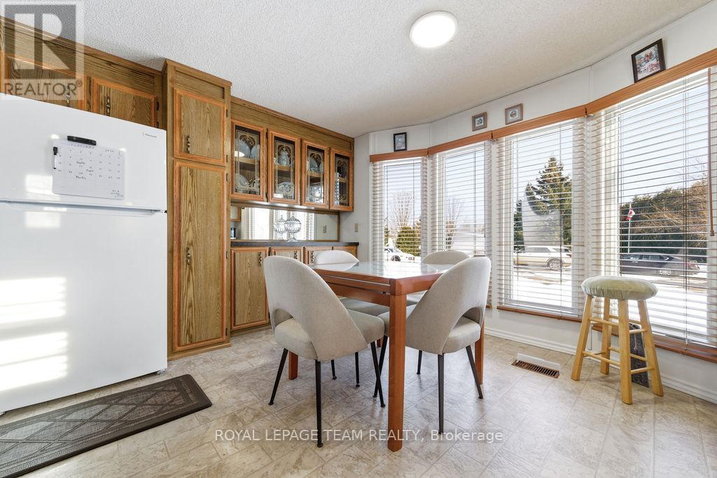 












46 SUNSET LANE

,
Horton,




Ontario
K7V0A5

