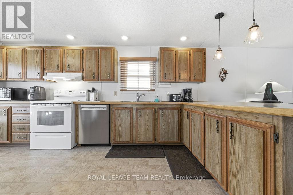 












46 SUNSET LANE

,
Horton,




Ontario
K7V0A5

