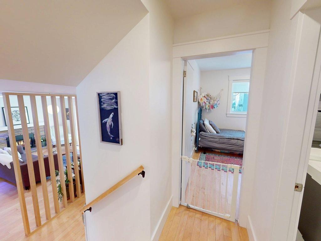 












6368 Edinburgh Street

,
Halifax,




NS
B3L 1W4

